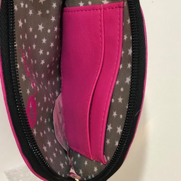 Betsey Johnson Hot Pink Cat Wristlet - Picture 3 of 5